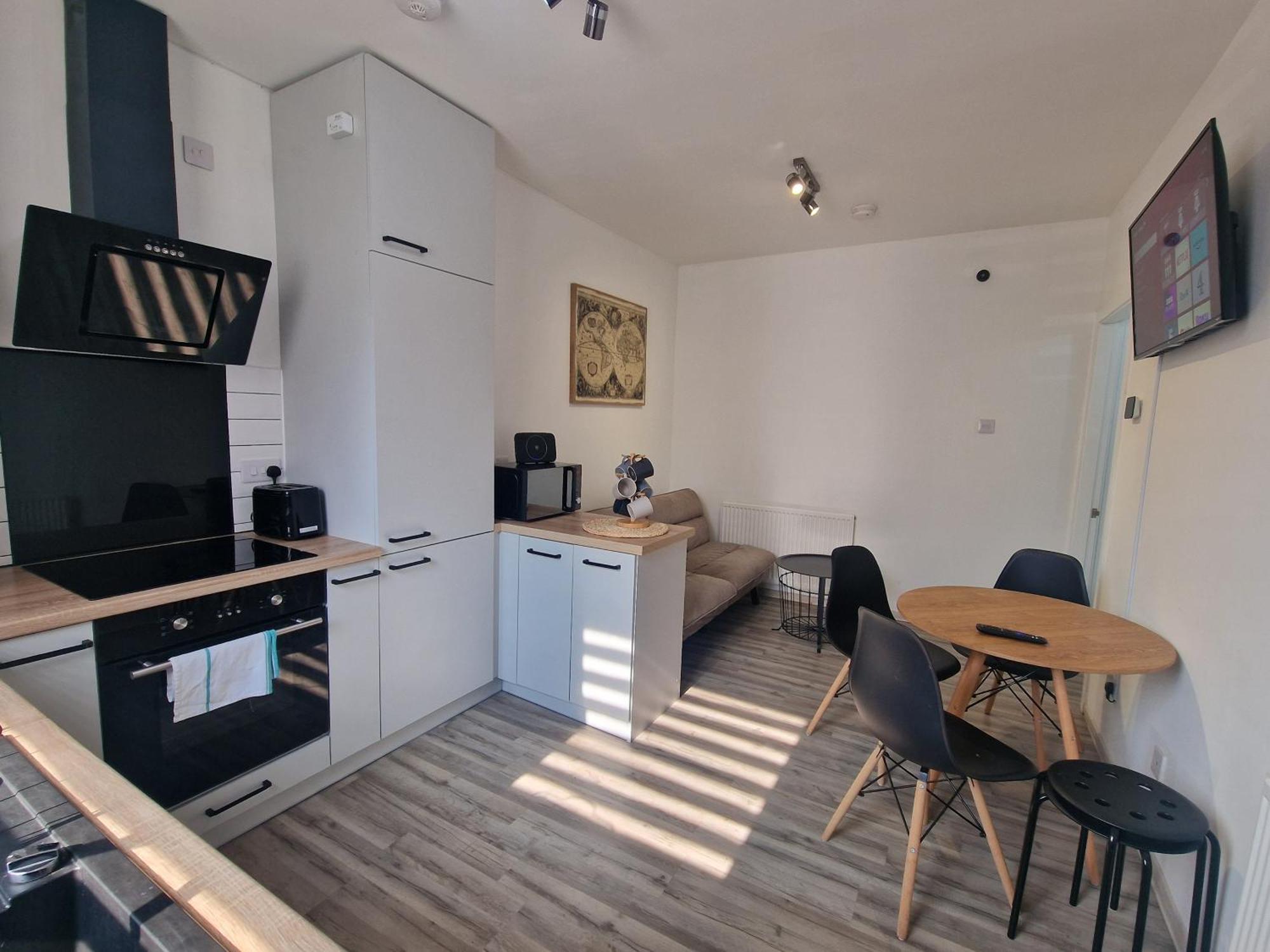 Lolo Properties 2, Free Parking Edinburgh Buitenkant foto